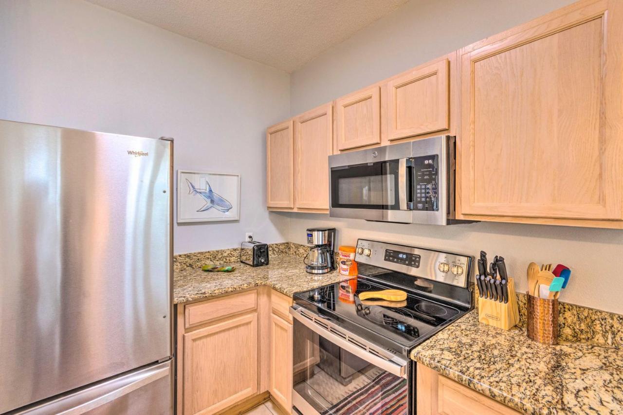 Coastal Condo With Pool - Walk To Destin Beach! Bagian luar foto